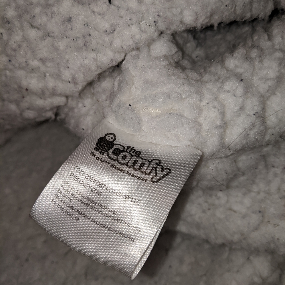 NWOT The comfy original hoodie - Picture 6 of 15